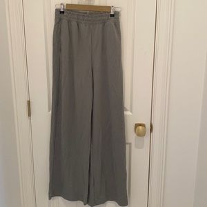 H&M wide leg pants